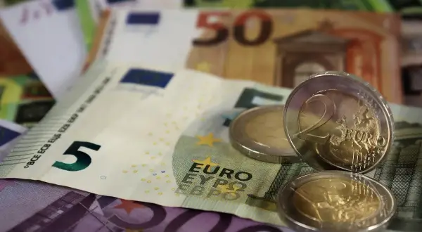 Jaka waluta w Chorwacji? Euro! Płać mądrze, uniknij pułapek